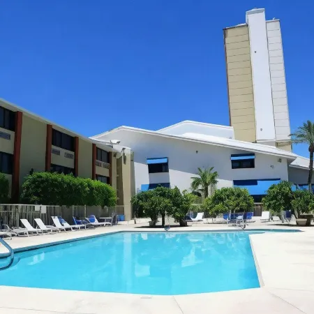 Laughlin River Lodge