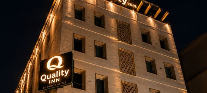 Quality Inn Gurgaon Hotels in Gurugram