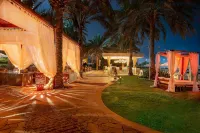 Sheraton Abu Dhabi Hotel & Resort - Beach