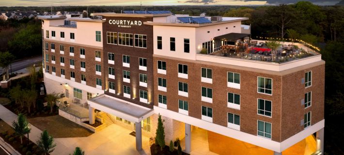 Courtyard Atlanta Dunwoody Hotels in DeKalb County