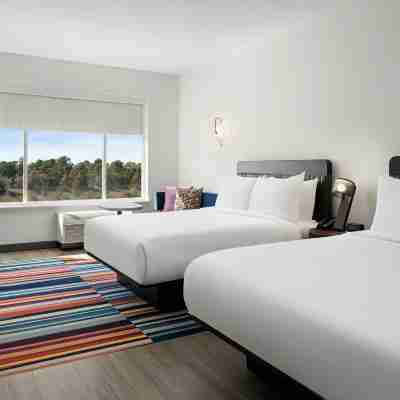 Aloft Katy Mills Rooms