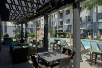 Residence Inn San Diego Carlsbad - مسبح