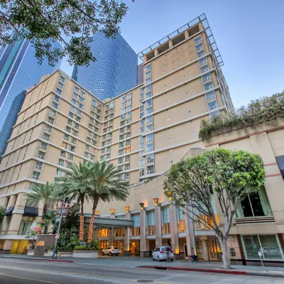 Omni Los Angeles Hotel Hotels near OUE Skyspace LA