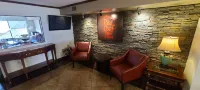 レッド ルーフ  イン &  スイート コーネリアス - レイク ノーマン - Wi-Fi