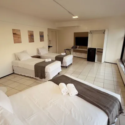 Hotel Vistta Iracema Hotels near Ingleses Bridge
