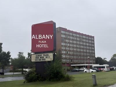 Albany Plaza Hotel