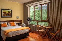 Posada Miraflores - Inns