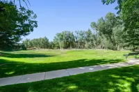 River Pines C207 2 Bedroom Condo by RedAwning - 3-Star
