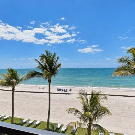 Seaside 303