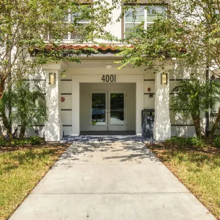 Orlando for Work or Play, Comfortable 3BR Condo