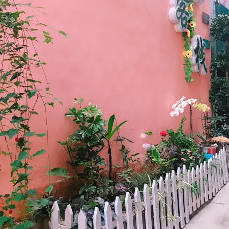 Xichang Yujing Inn