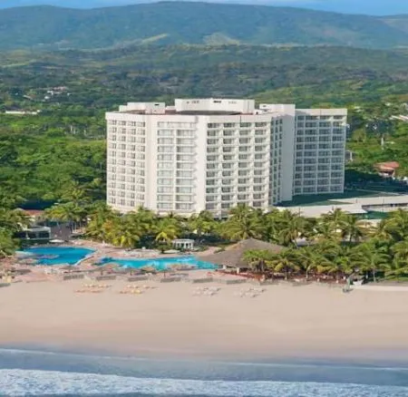 Sunscape Dorado Pacifico Ixtapa Resort & Spa