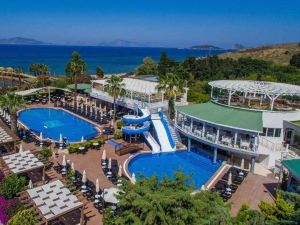 Golden Beach Bodrum by Jura - All Inclusive