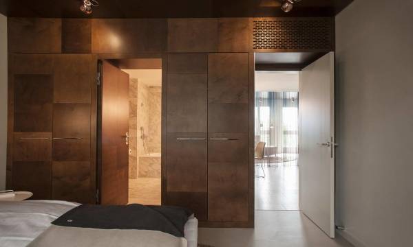 EMA House Hotel Suites