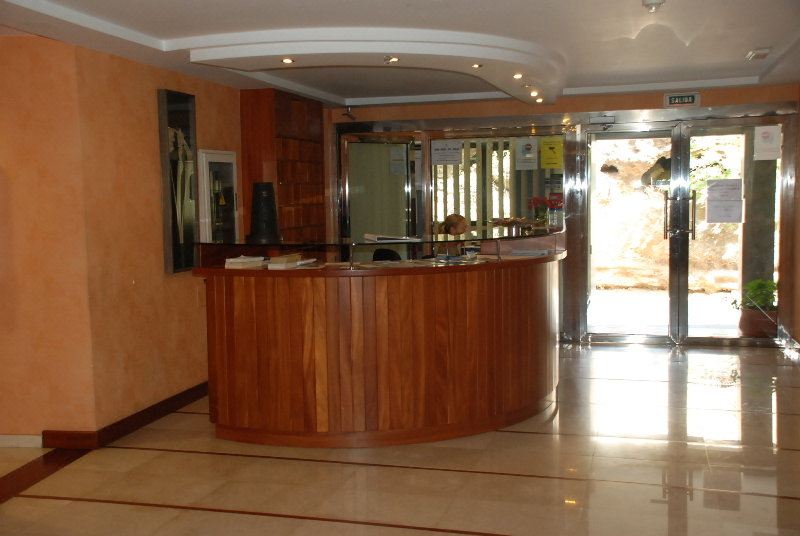 Aparthotel El Galeón - Housity