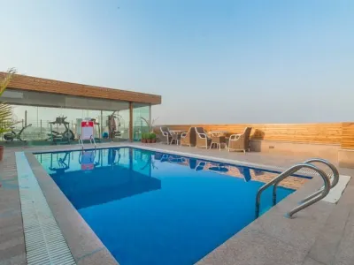 Costa Riviera Hotel