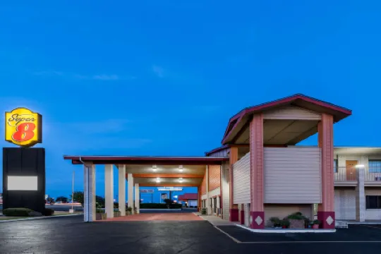 Super 8 by Wyndham Waco/Mall Area TX
