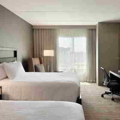 Hilton Garden Inn Rochester/University and Medical Center Rooms