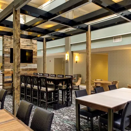 Embassy Suites by Hilton Williamsburg