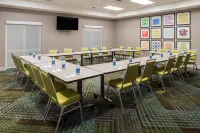 Holiday Inn Express & Suites Vandalia
