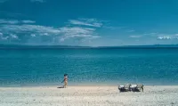 Royal Hotel and Suites - Beach