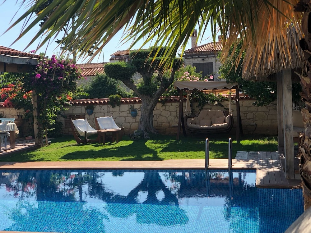 Cocopalm Boutique Hotel Alaçatı