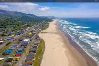 Rockaway Shores Hotels in Rockaway Beach