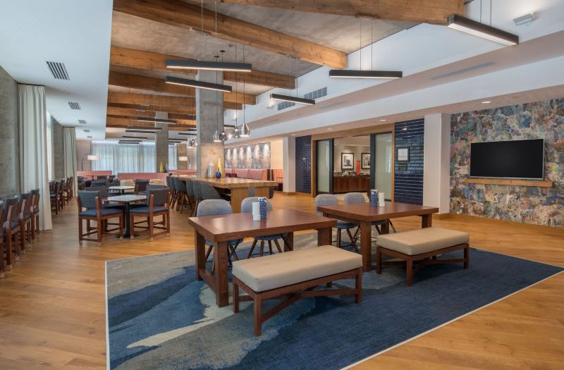 Hampton Inn and Suites by Hilton Portland-Pearl District photo 4
