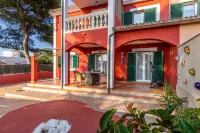 Villa Malen's. A Place to Rest and Discover