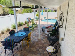 Gulfport 5/5 Pool Free Wi-fi Parking House