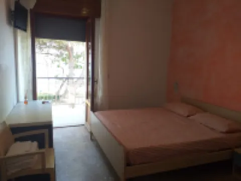 Quadruple Room in Pineto - Enjoy a Relaxing Holiday