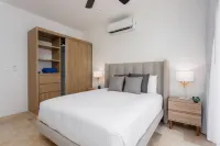 ☀ New Condo in Nice Vacation Complex - 5 People ☀