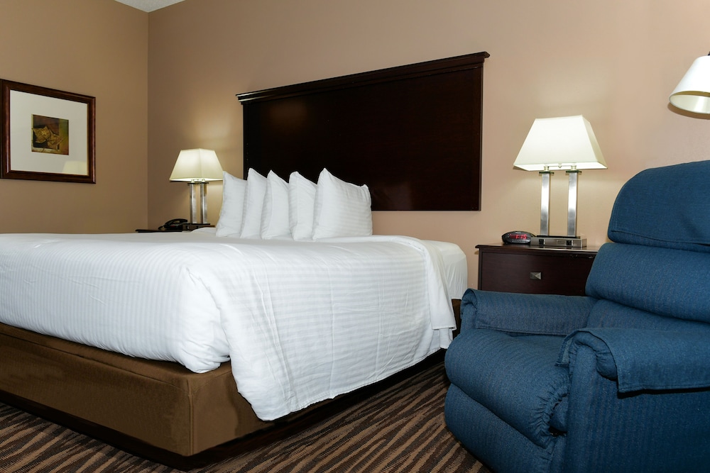 Cobblestone Inn & Suites - Denison Majestic Hills