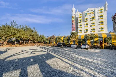 Cheonan (Sinbu-Dong) Sup Hotel Отели рядом с достопримечательностью «Hoseo University, Cheonan Campus»