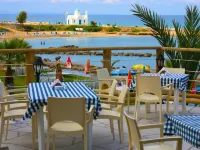 MyroAndrou Beach Hotel Apartments Hotels in Pernera