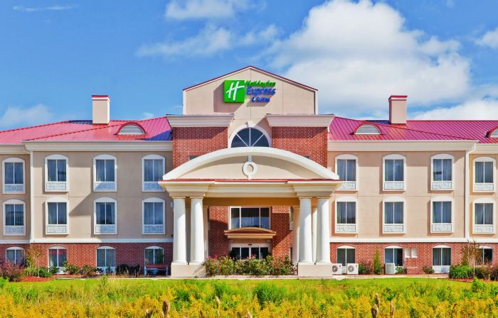 Holiday Inn Express & Suites MAGEE by IHG