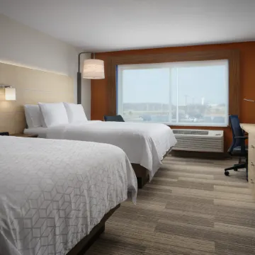 Holiday Inn Express & Suites LOCKPORT by IHG