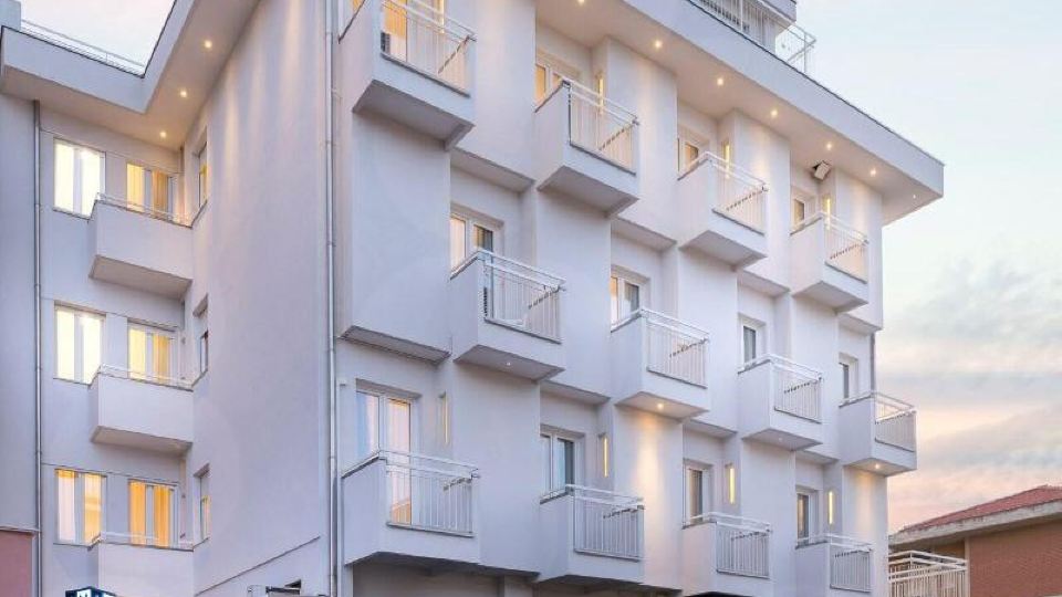 Hotel Mirabel