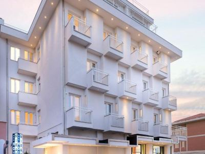 Hotel Mirabel