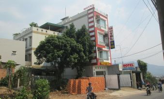 Ngoc Phuong Hotel