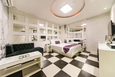 Gumi Gongdandong Star Hotels near Korea National Open University