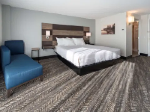 Best Western Plus Wausau Tower Inn Hotels in Wausau