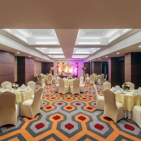 Golden Tulip Gurgaon (Sector 29)