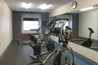 Quality Inn & Suites Caldwell I-77 - gimnasio