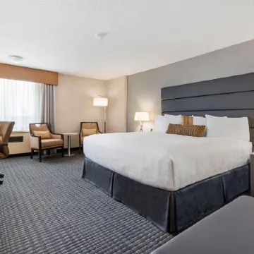 Best Western Premier Calgary Plaza Hotel & Conference Centre