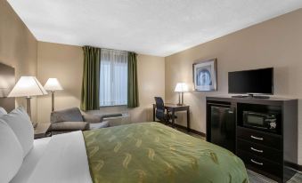 Quality Inn & Suites des Moines