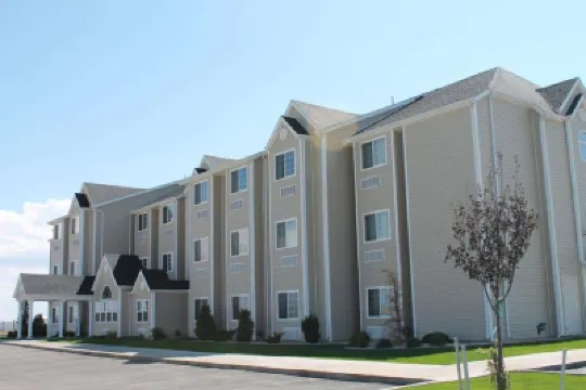 Microtel Inn & Suites by Wyndham Rawlins Hotel di 