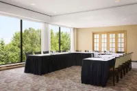 Travelodge by Wyndham Sydney - parking