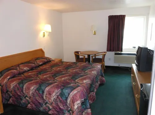 Economy Inn & Suites Hotels in Juab County