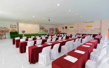 รูปภาพของเพ ลา เพลิน บุรีรัมย์ Play La Ploen